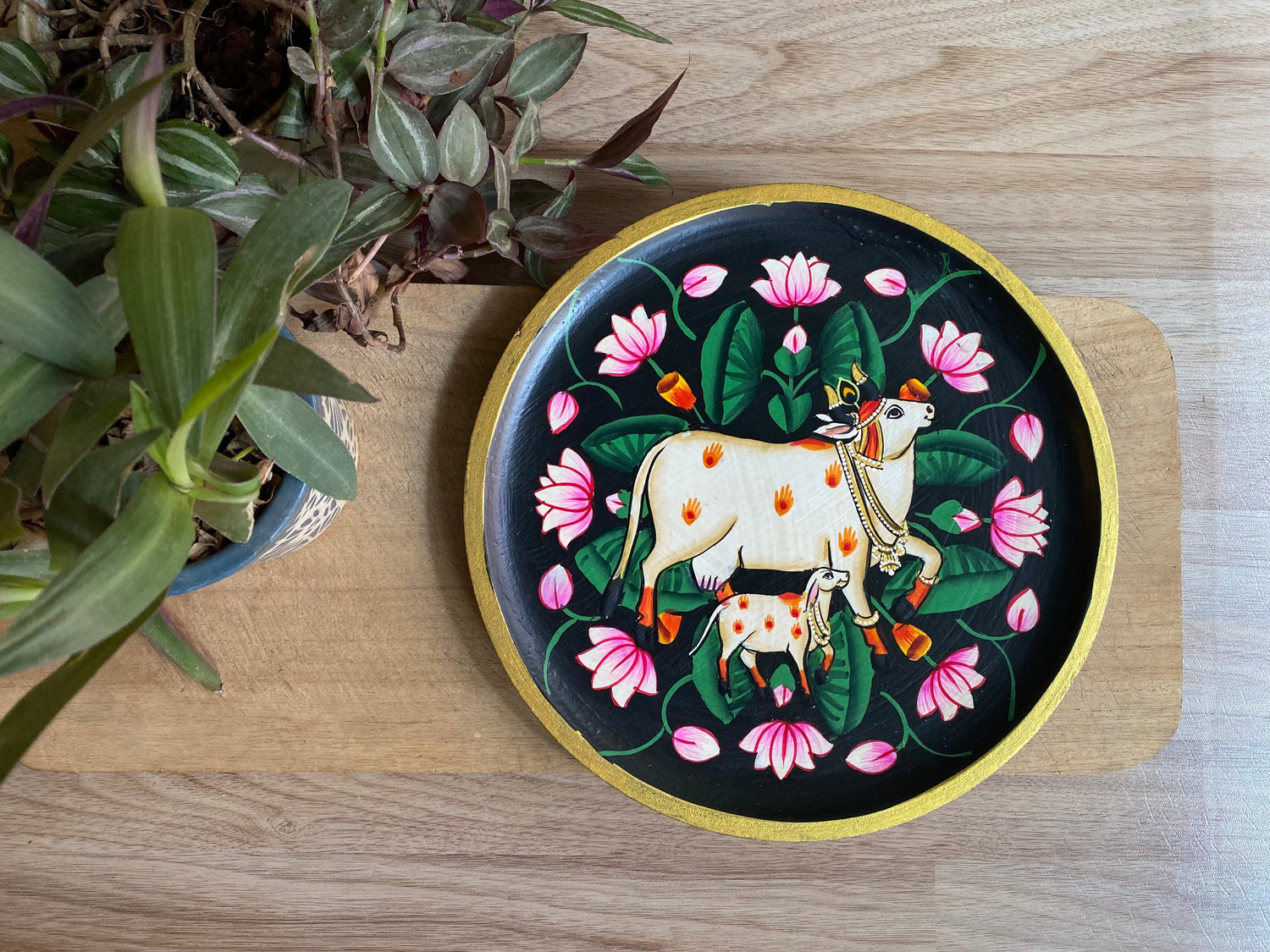 PICHWAI WALLPLATES