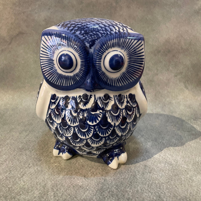 Indigo Ceramic Owl – Dutch Blue Pottery (M)