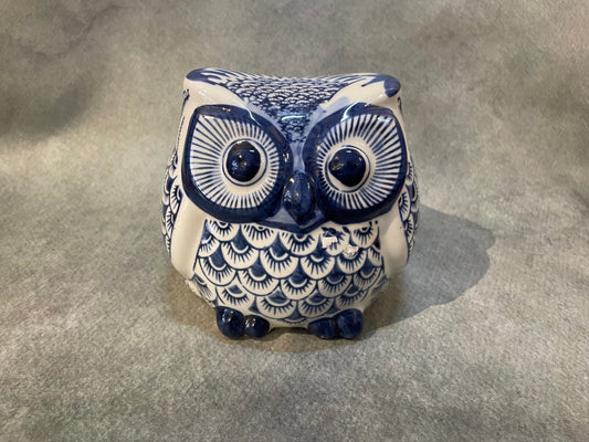 Indigo Ceramic Owl – Dutch Blue Pottery (S)