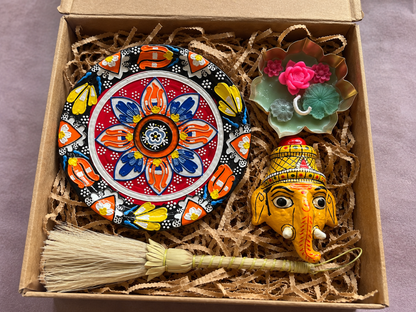 Indian Heritage Art Gift Hamper – Handcrafted Wall Plate, Cherial Ganesha Mask & Floral Candle | Culture Aisle India