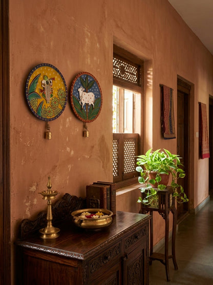 Handcrafted Wall Plate Set (2 Pieces)