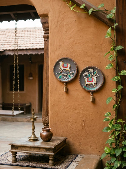 Handcrafted Wall Plate Set (2 Pieces)