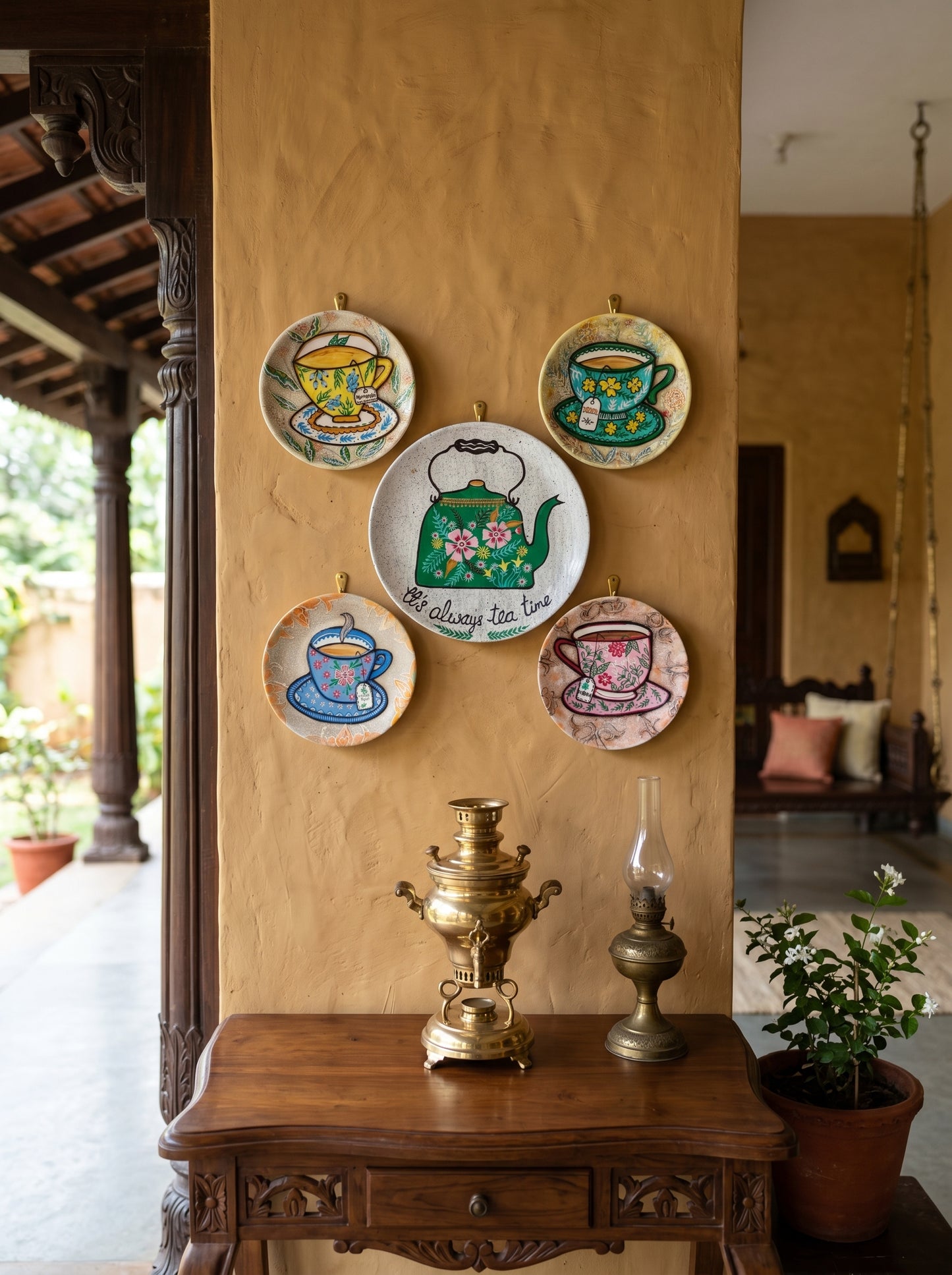 Handcrafted Wall Plate Set (5 Pieces)