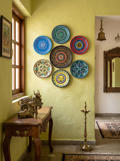 Handcrafted Wall Plate Set (7 Pieces)
