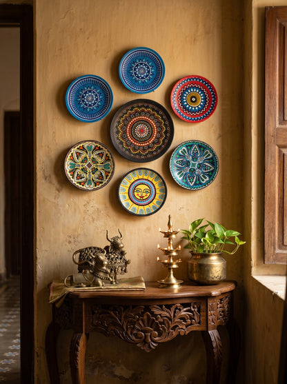 Handcrafted Wall Plate Set (7 Pieces)