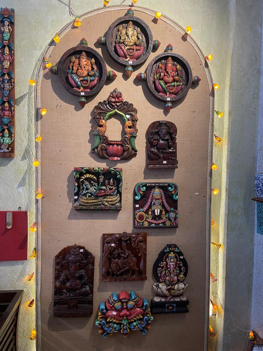 Handcrafted Wooden Jharokha / CULTURE AISLE INDIA