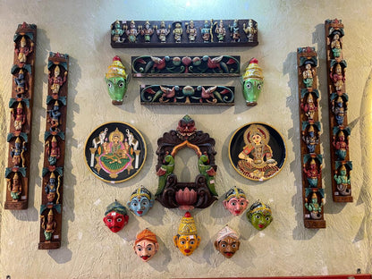 Handcrafted Wooden Jharokha / CULTURE AISLE INDIA