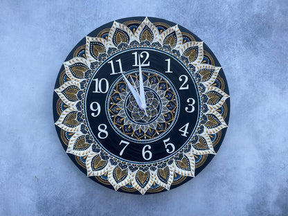 Midnight Mandala – Handpainted Decorative Wall Clock (12 Inch MDF Watchplat