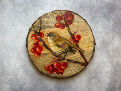 Whispering Woods – Handcrafted Bird & Berry Wooden Wallplate